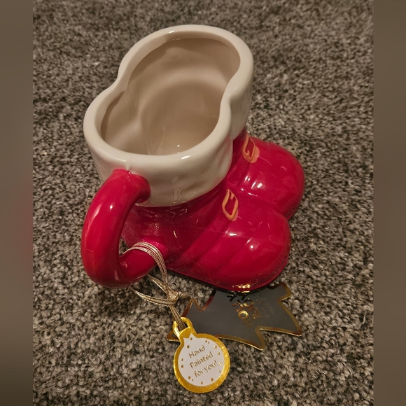 Santa Boots Ceramic Mug Red & White Christmas - Picture 2 of 2